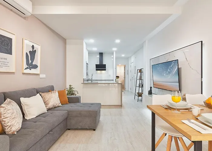 Mareva Apartment *